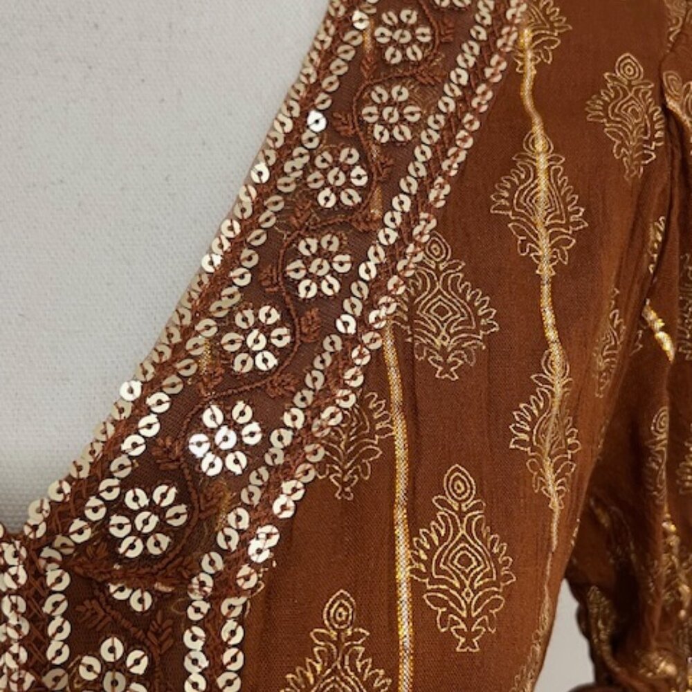 Brown Boho Maxi Dress with V-Neck - Picture 3 of 9